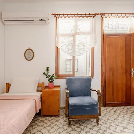 Apartamento Peaceful 150 M From The Sea
